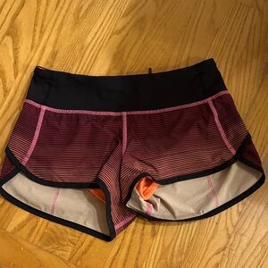 Lululemon Athletica Women's Striped Speed Up Shorts Low Rise Size 2